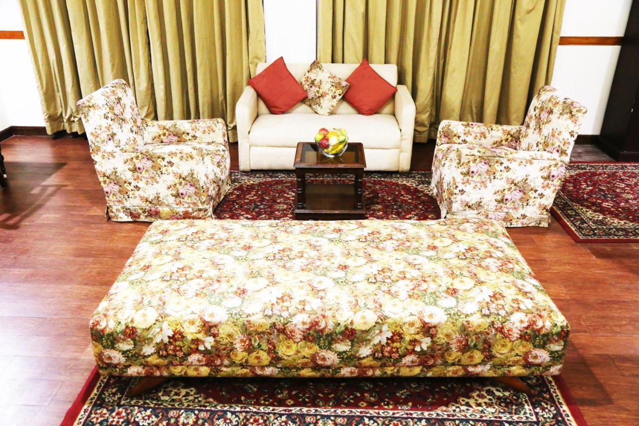 Springfields - A Heritage Palace Since 1902 Shimla Buitenkant foto
