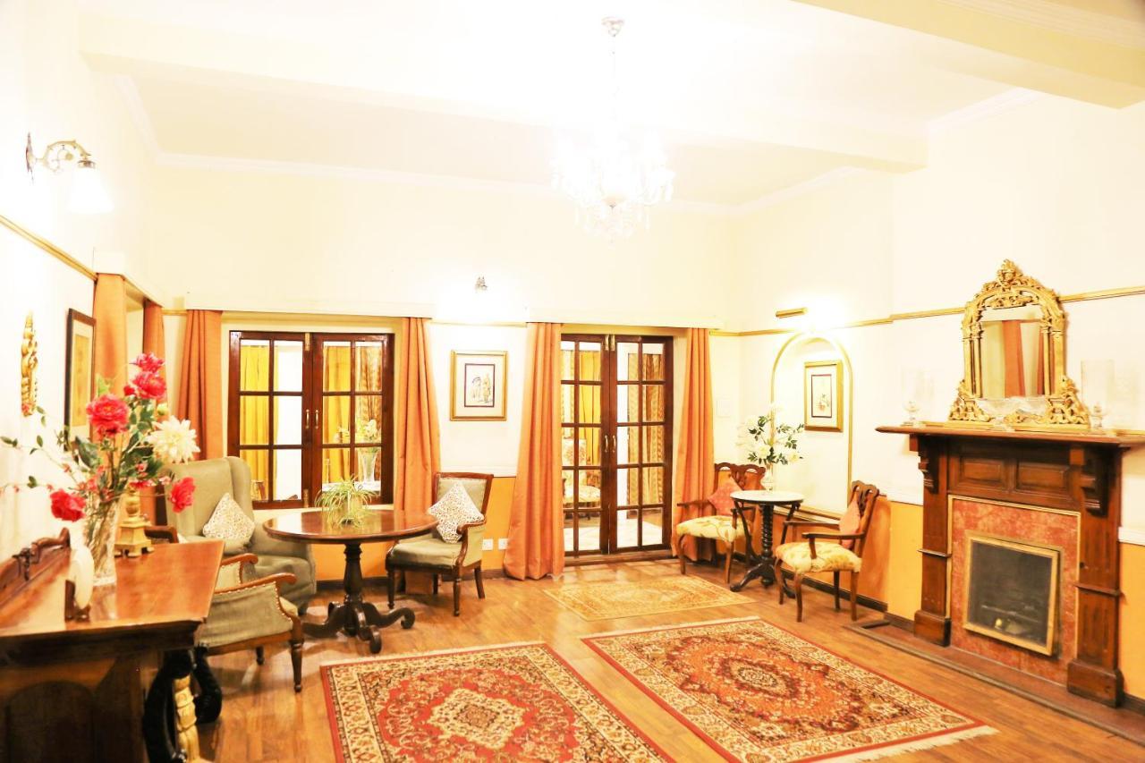 Springfields - A Heritage Palace Since 1902 Shimla Buitenkant foto