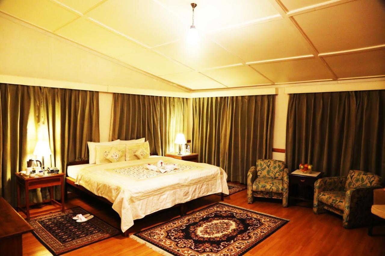 Springfields - A Heritage Palace Since 1902 Shimla Buitenkant foto