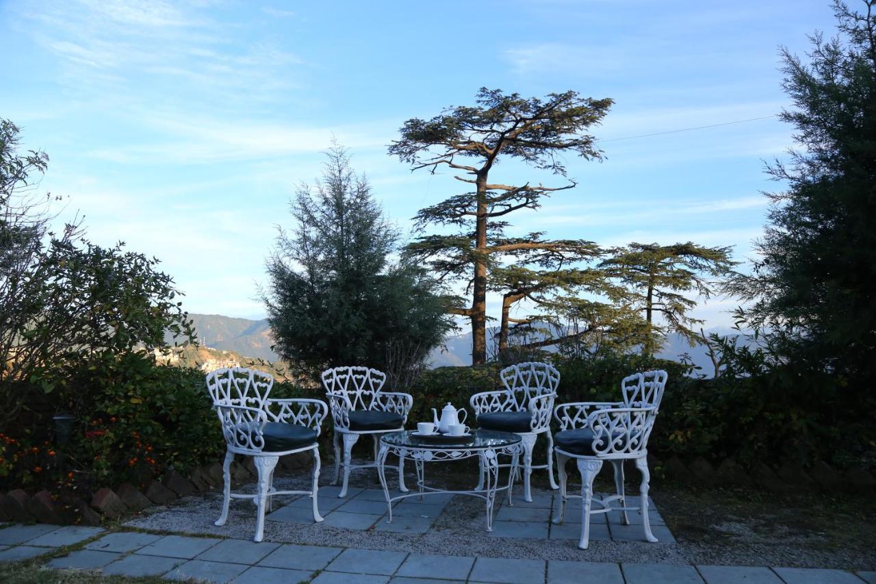 Springfields - A Heritage Palace Since 1902 Shimla Buitenkant foto